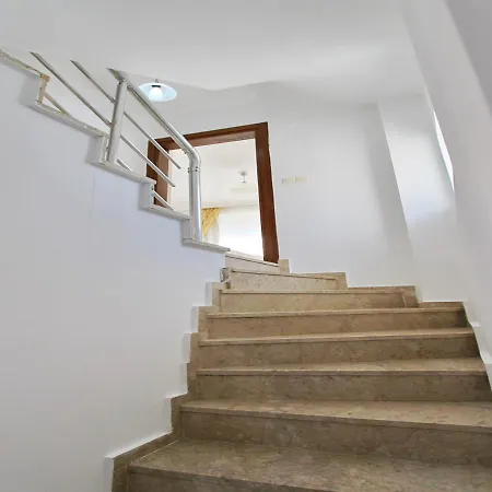 Arnna 5 In Oludeniz, Private Pool, 4 Bedroom, 빌라 페티예